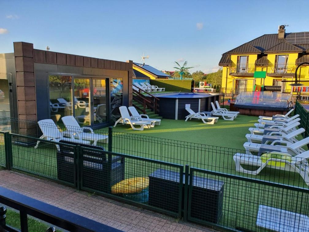 Rezydencja Kwiatano - Basen & Jacuzzi & Sauna & Plac Zabaw Grzybowo  Exteriör bild
