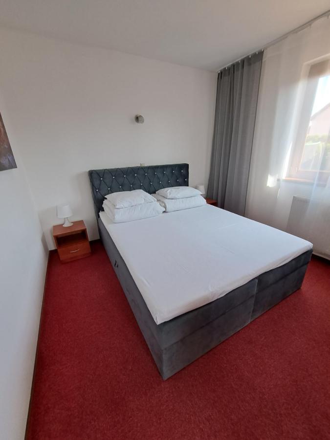Rezydencja Kwiatano - Basen & Jacuzzi & Sauna & Plac Zabaw Grzybowo  Exteriör bild